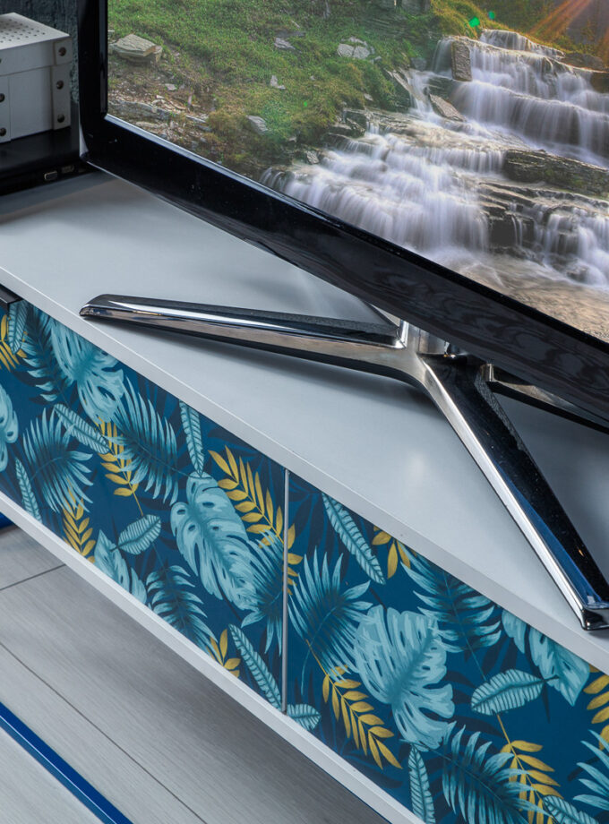 INDIGO TV ÜNİTESİ