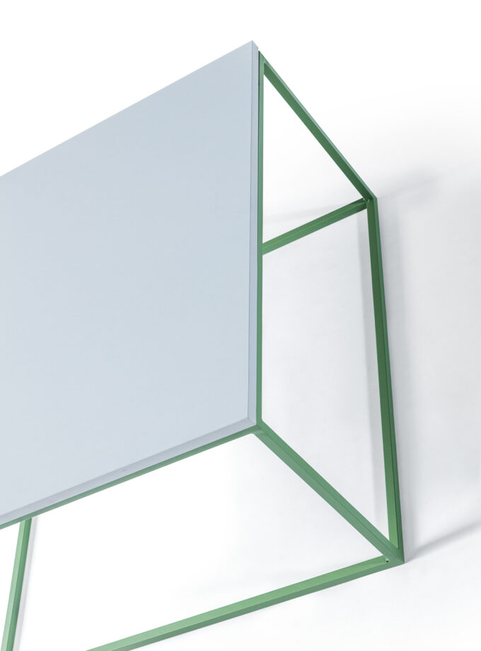 MILVAKI ORTA SEHPA / Yeşil-Beyaz